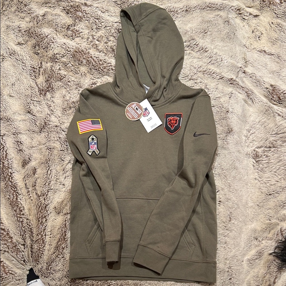 Nike Chicago Bears Salute to Service Hoodie